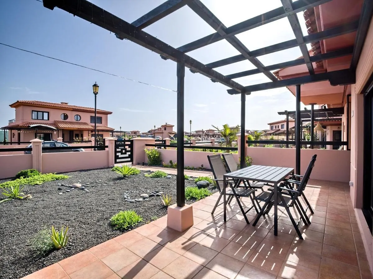 Villa Origo Mare 1236 In Majanicho Lajares