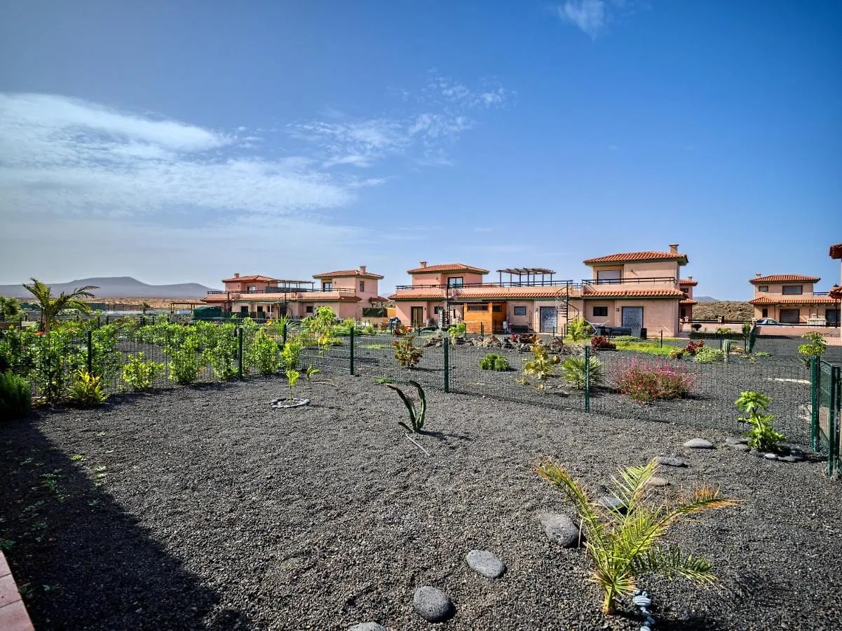 Villa Origo Mare 1236 In Majanicho Lajares Spain